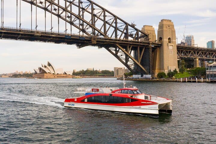 Sydney Harbour Sightseeing Cruise — 80-Min Loop from Circular Quay photo 3