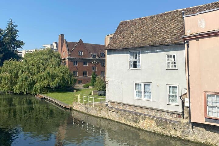 Audio Walking Tour of Cambridge: Hidden Histories & College Rivalries photo 6