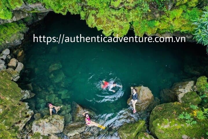 Phong Nha Elephant Cave & Ma Da Valley: Full-Day Jungle Trek and Cave Swim