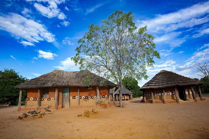 Traditional Village Tour Near Victoria Falls — Tonga Cultural Experience photo 1