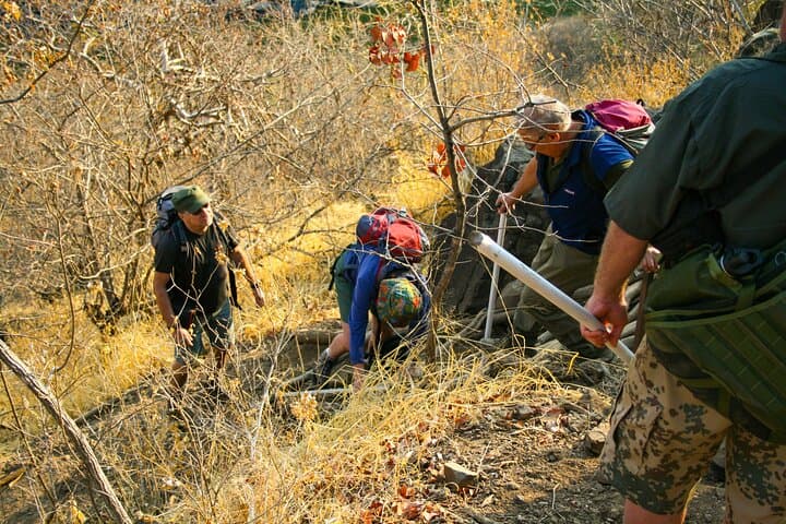 Batoka Gorge Hike and Ndebele Village Tour — Victoria Falls Cultural Hiking Experience photo 4