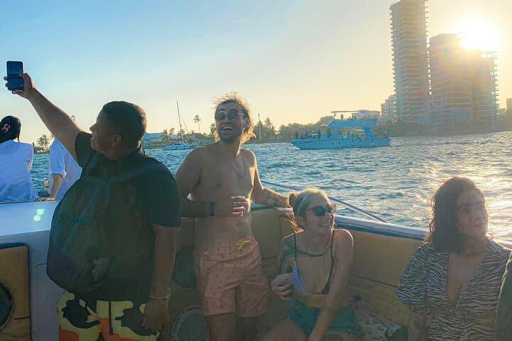 Sunset Party Boat in Cartagena Bay with Nightclub Entry photo 5