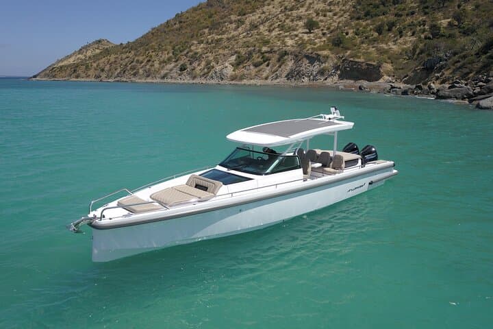 Donzi Full-Day Cruise: St. Martin and Anguilla Private Charter