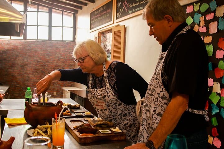Private Andean Pachamanca Cooking Class in Cusco — Market-to-Oven Experience photo 2