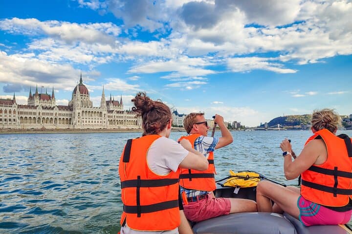 Sunset Rafting on the Danube: Small-Group Budapest Evening Cruise photo 3