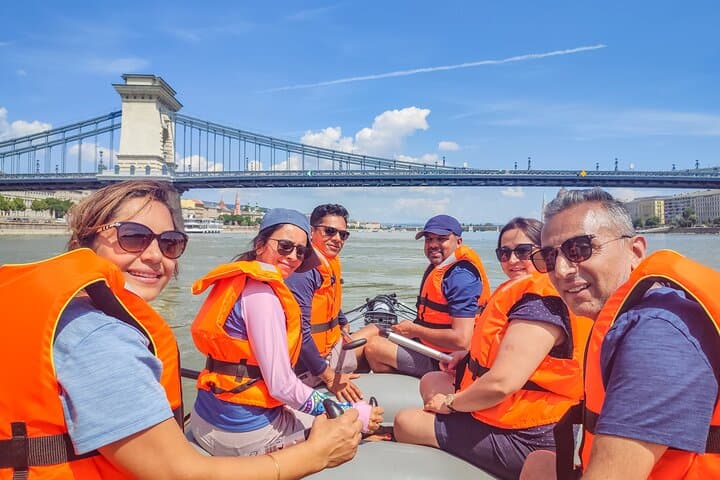 Sunset Rafting on the Danube: Small-Group Budapest Evening Cruise photo 2