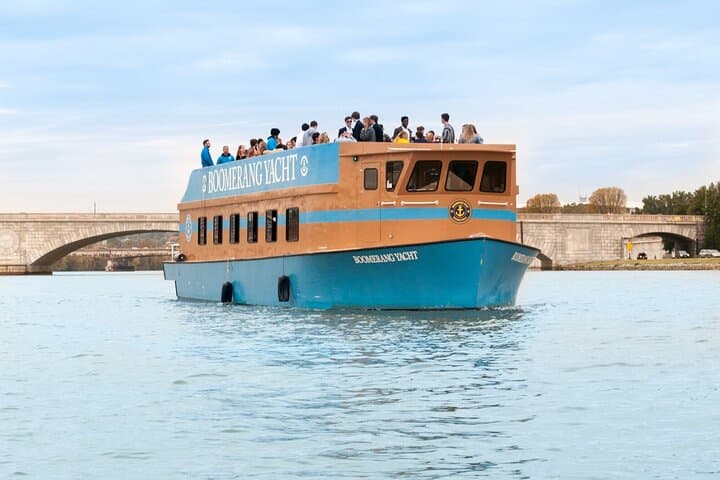 Potomac Brunch Cruise: Party Buffet Aboard a Double-Decker Yacht