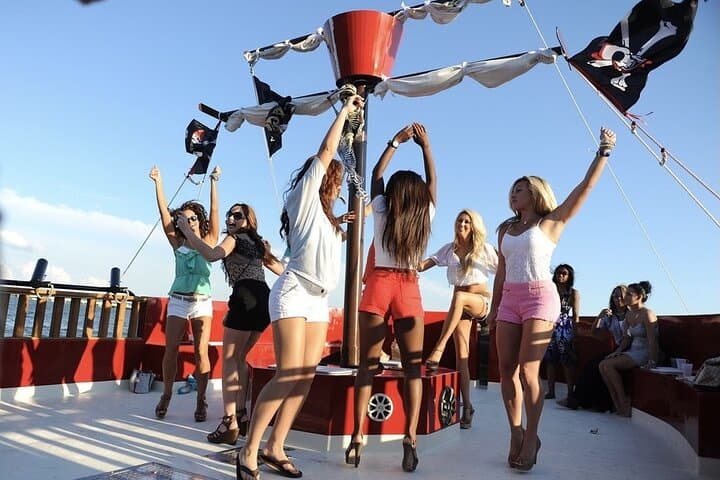 Potomac Pirate Ship Party Cruise: 2-Hour Georgetown Sunset Sail photo 5