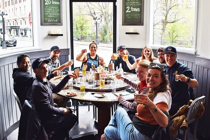 Harbour Ferry Pub Crawl: Pickle Pub Crawl in Victoria's Inner Harbour photo 3