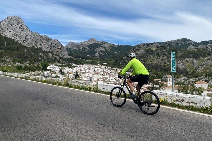 Ride Las Palomas Pass: Ronda to Zahara Cycling Route in Grazalema photo 4