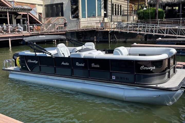 Private 2-Hour Scenic Boat Cruise on Lake Austin: Experience Austin’s Iconic Waterfront