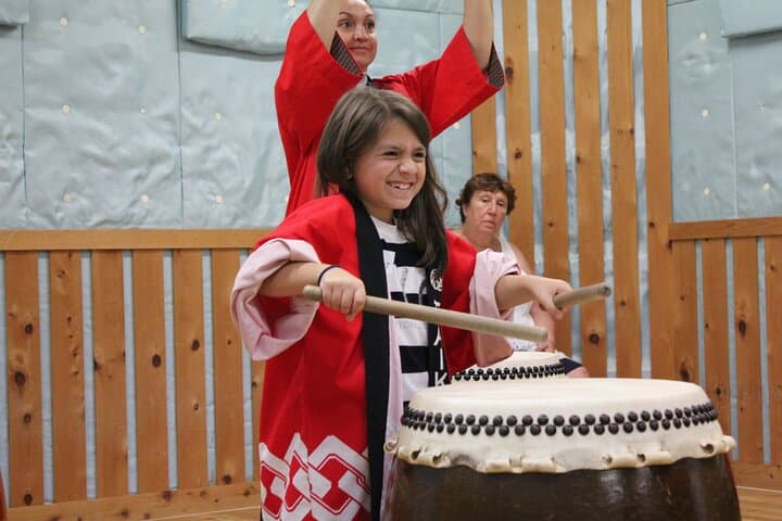 Tokyo 6-Hour Guided Walking Tour + Wadaiko Drumming Experience photo 3