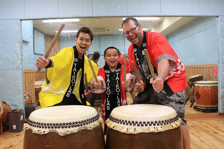 Tokyo 6-Hour Guided Walking Tour + Wadaiko Drumming Experience photo 5