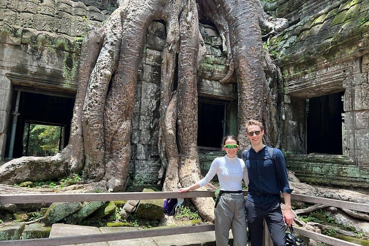 Angkor Wat Sunrise Bike Tour: Back-Roads, Bayon Faces & Ta Prohm by Bike photo 4