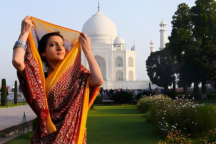 Sunrise at the Taj Mahal: Same-Day Private Tour from Delhi