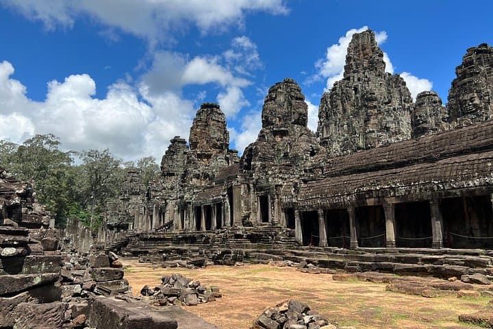 Angkor Wat Sunrise Bike Tour: Back-Roads, Bayon Faces & Ta Prohm by Bike photo 5