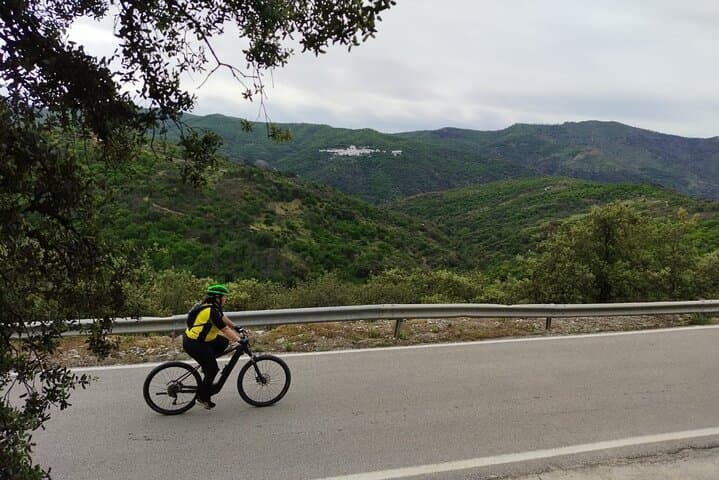 Cycle the Blue Village from Ronda: Moderate Genal Valley Ride photo 4
