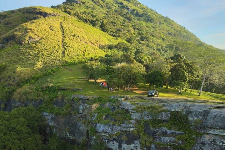 All-Inclusive 2-Day Mountain Camping from Colombo: Hulangala, Green Mountain & Madolsima photo 2