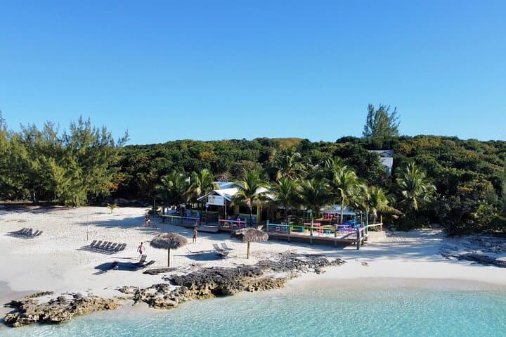 Nassau Island-Hopping by 45ft Powerboat: Snorkel Turtles, Sandy Cay & Beach Bar Lunch photo 2