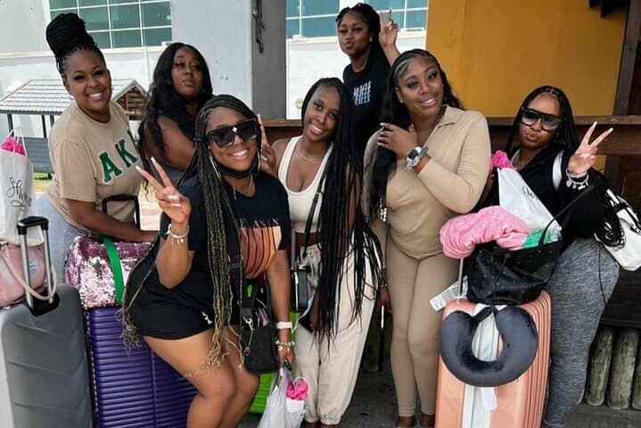 Private Montego Bay Airport Transfer to Runaway Bay, St Ann — Door-to-Door Service photo 5