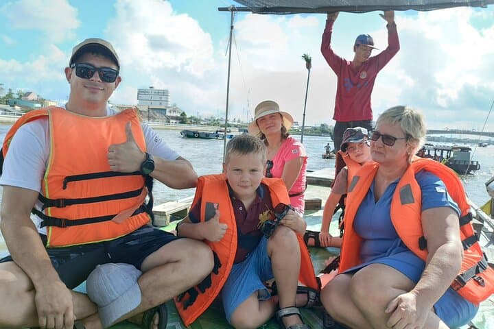 Two-Day Deluxe Mekong Delta Tour to Cai Rang Floating Market