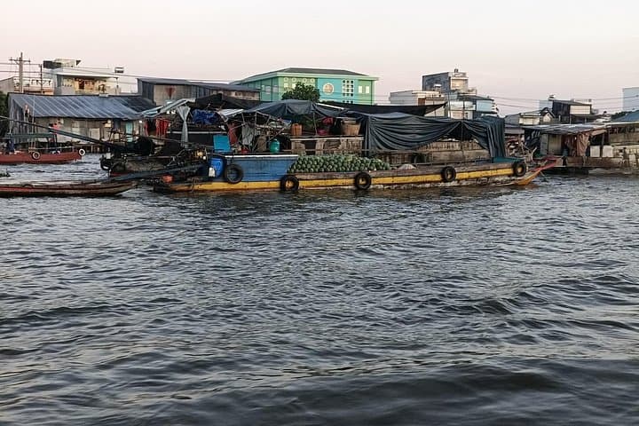Two-Day Deluxe Mekong Delta Tour to Cai Rang Floating Market photo 4