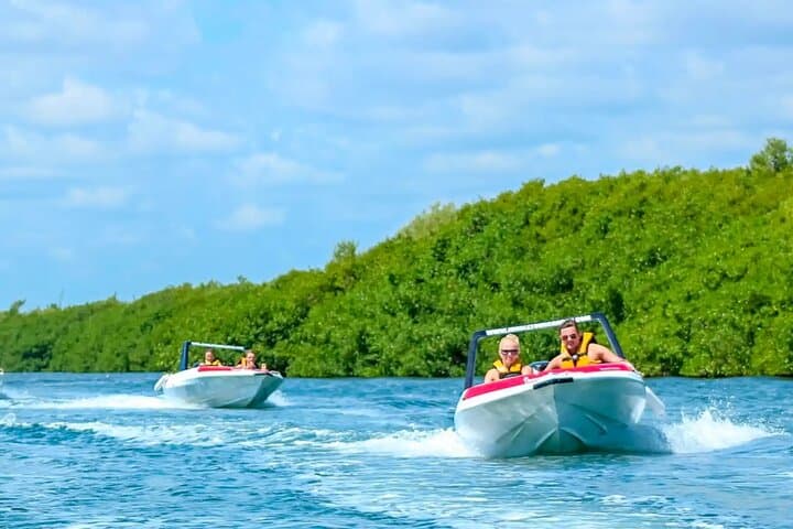 Drive a Speedboat and Snorkel Punta Nizuc — Cancun 2‑Hour Adventure photo 6