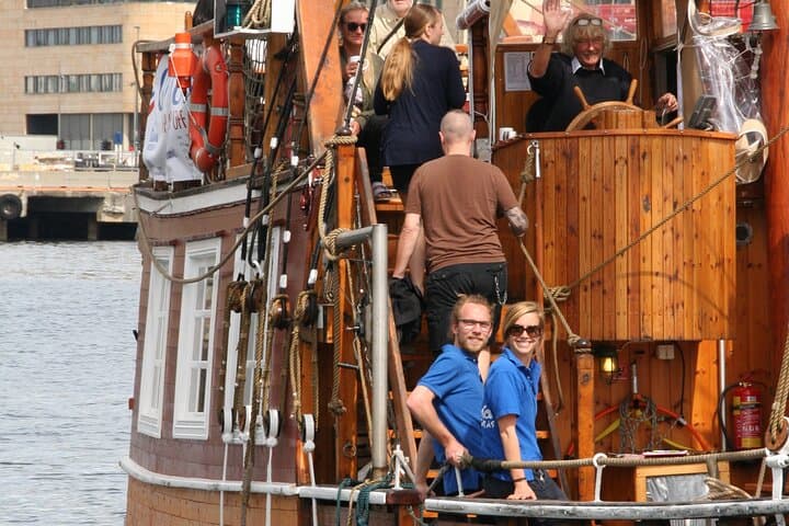 Oslo Fjord Mini Cruise: 50-Minute Wooden Sailing Ship Sightseeing photo 6