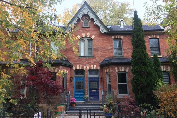 Cabbagetown Walking Tour: Victorian Homes, Riverdale Farm & The Necropolis photo 2