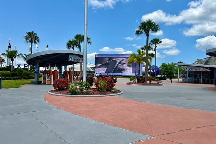 Miami to Kennedy Space Center Day Trip — Private Transfer & Visitor Guide photo 2