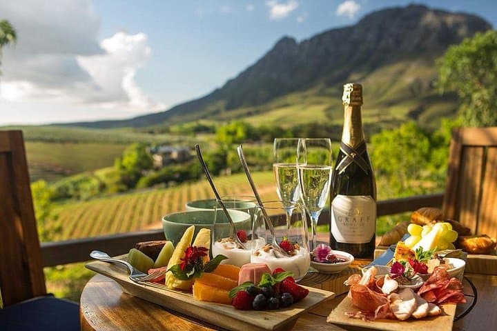 Full-Day Cape Winelands Private Tour to Stellenbosch and Franschhoek