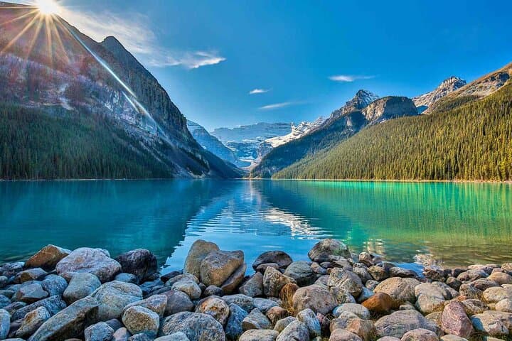 Private Moraine Lake & Lake Louise Day Tour — Skip the Shuttles in Banff photo 3