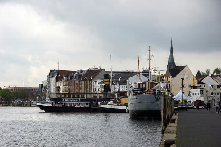 Running Tour Flensburg: 6–12 km City Run with Insider Tips photo 4