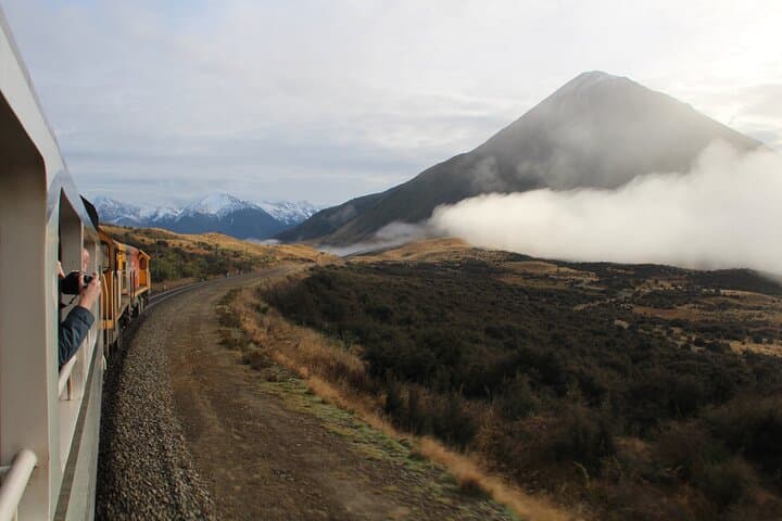 Arthur's Pass Private Alpine Vista Day Tour — TranzAlpine, Devil's Punchbowl & Kea Encounters