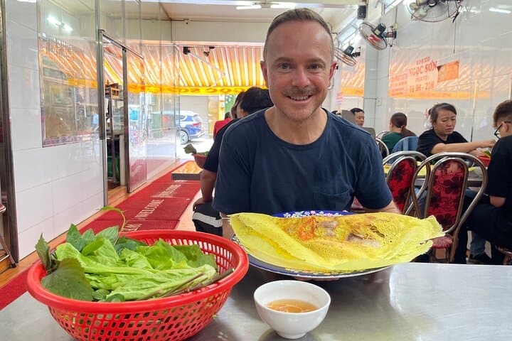 Saigon Scooter Street-Food Tour With a Female Driver photo 2