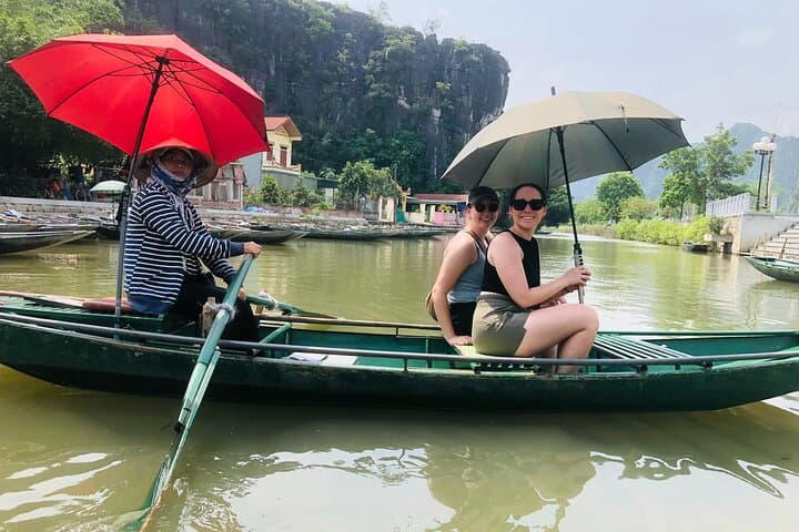 Tam Coc, Mua Cave & Hoa Lu: Private Guided Adventure in Ninh Binh, Vietnam photo 4