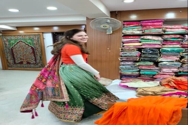 Delhi Markets Shopping Tour — Customized Half- or Full-Day with Female Consultant photo 6