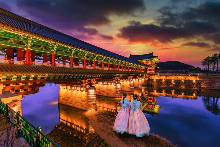 Gyeongju Day Tour from Busan: Bulguksa Temple, Royal Tombs & Wolji Evening Walk