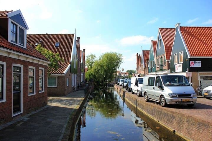 Private Tour from Amsterdam to Zaanse Schans, Cheese Farm & Volendam photo 5