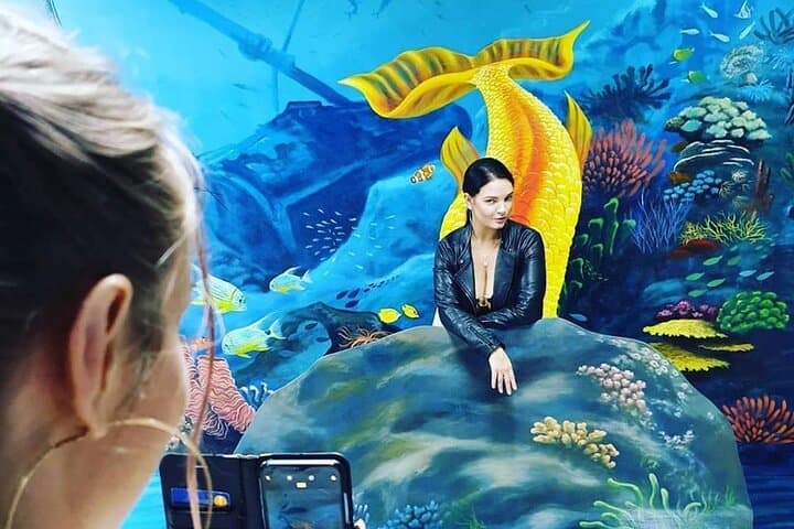 3D World Selfie Museum Dubai: Trick-Art Zones, Tips & What to Expect photo 5