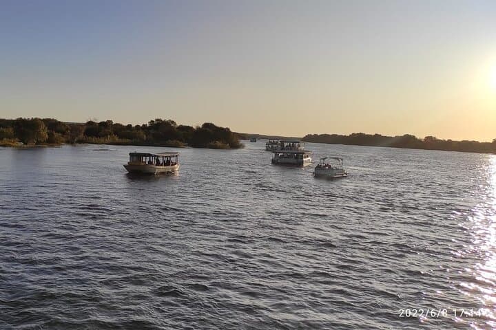Luxury Sunset Zambezi Boat Cruise Above Victoria Falls photo 4