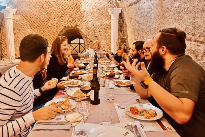 Rome Private Food & Wine Tour — Navona and Jewish Ghetto Culinary Walk photo 1