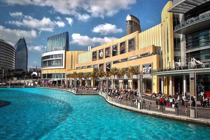 Seamless Private Transfers to Burj Khalifa & Dubai Mall photo 6