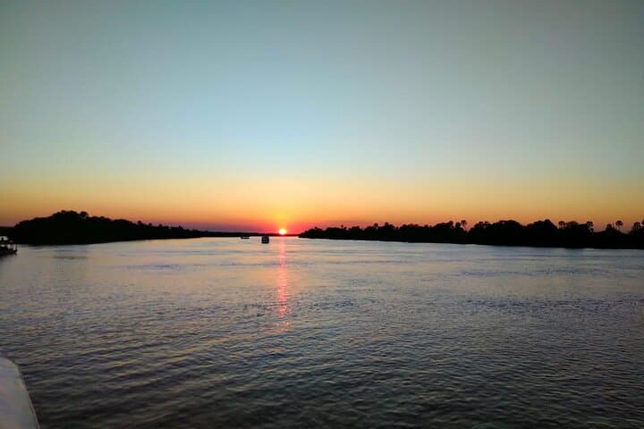 Luxury Sunset Zambezi Boat Cruise Above Victoria Falls photo 5