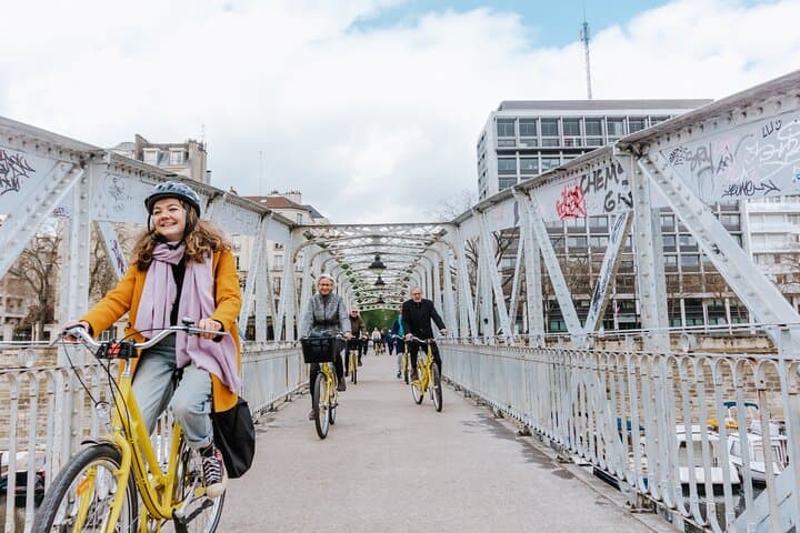 Paris Day Bike Rental at Le Peloton Café — Ride the Marais and Seine photo 6