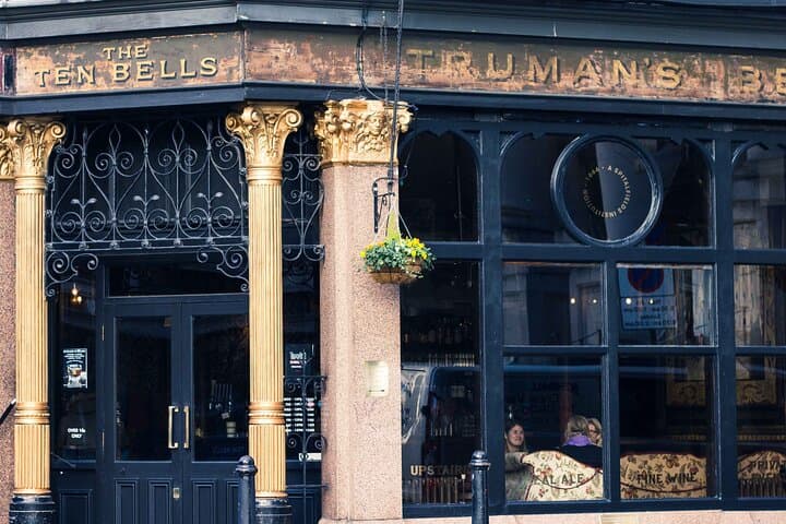 Jack the Ripper Walk with Fish and Chips — Whitechapel Evening History Tour photo 2