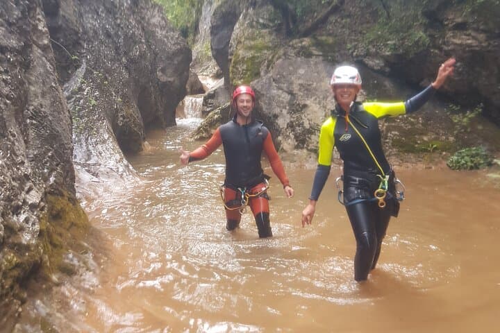 Barranco Viu de Levante: Private Canyoning Adventure in the Catalan Pyrenees photo 6