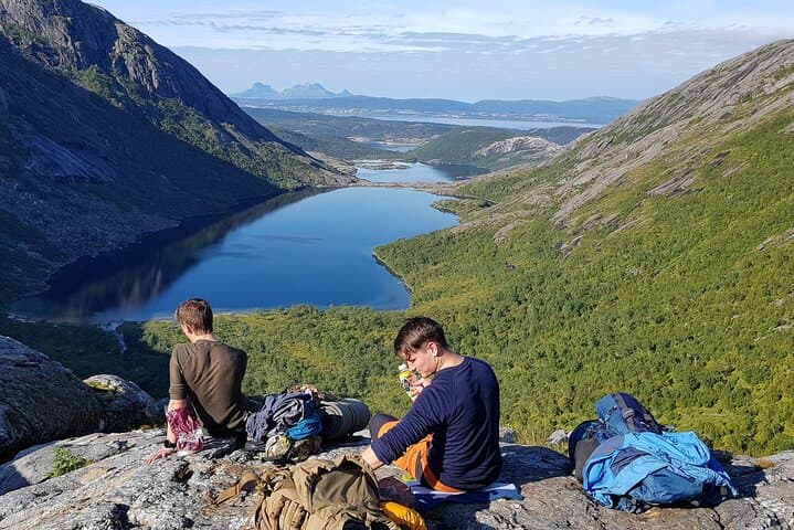 Hidden Valley Hike in Bodø: Åselidalen Day Trip to Børvasstindane photo 6