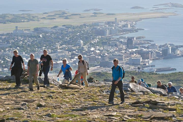 Keiservarden Hike: Classic Bodø Viewpoint for Midnight Sun & Lofoten Vistas photo 4