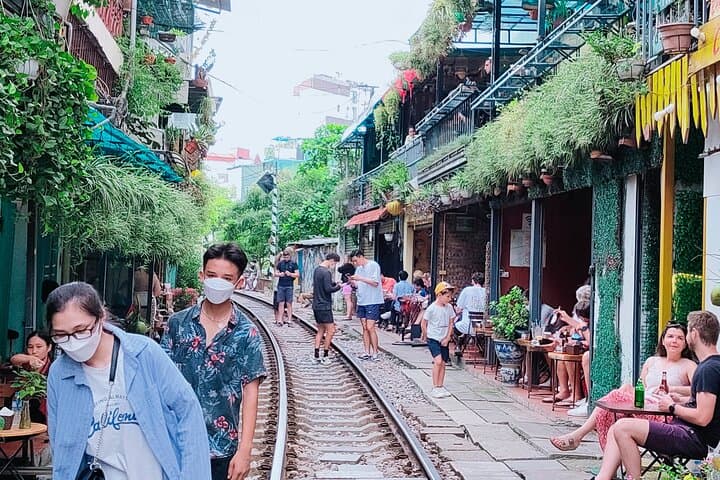 Hanoi Private City Tour: Train Street, Pagodas & Water Puppet Experience photo 2